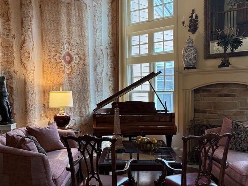 4530 Castlemaine Court, Bath, OH 44333 Photo 8