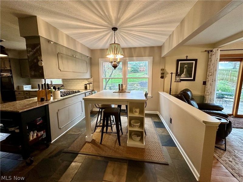 367 Hillsdale Circle , Wadsworth, OH 44281 Photo 6