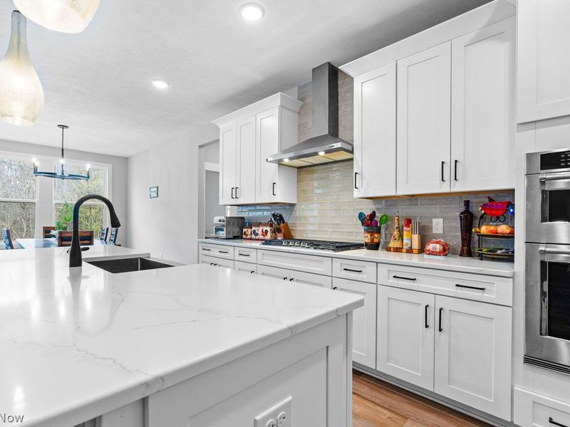 2847 Galway Drive , Brunswick Hills, OH 44212 Photo 13