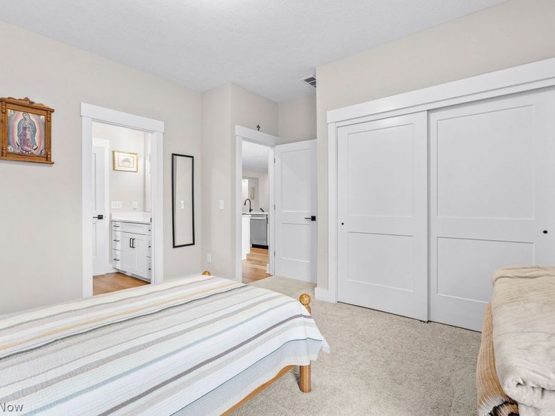 2847 Galway Drive , Brunswick Hills, OH 44212 Photo 23