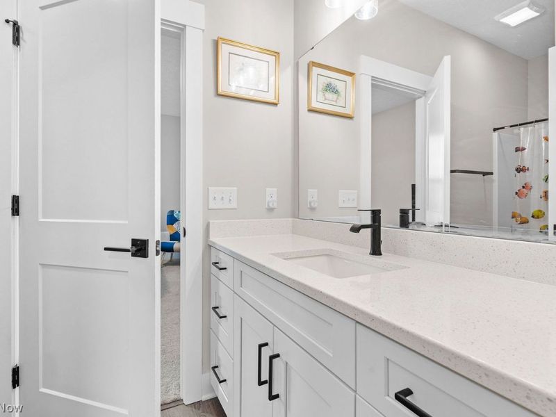 2847 Galway Drive , Brunswick Hills, OH 44212 Photo 24