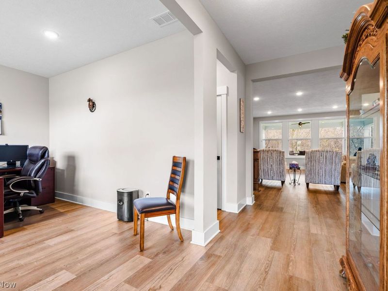 2847 Galway Drive , Brunswick Hills, OH 44212 Photo 3