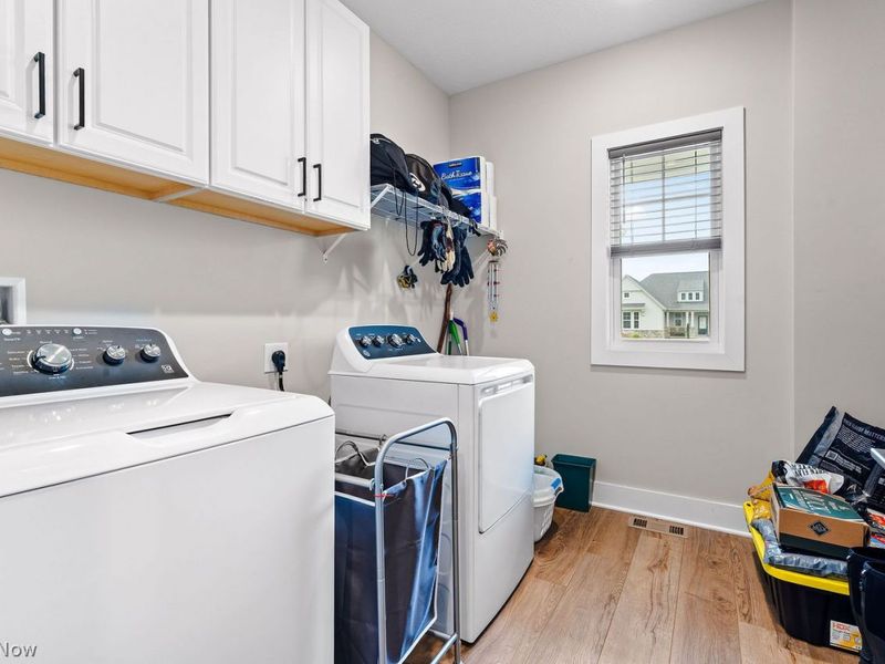 2847 Galway Drive , Brunswick Hills, OH 44212 Photo 35