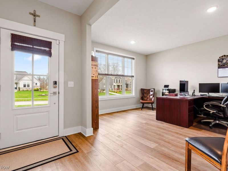 2847 Galway Drive , Brunswick Hills, OH 44212 Photo 4