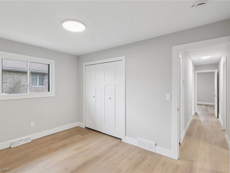 7718 Aldersyde Drive , Middleburg Heights, OH 44130 Photo 12