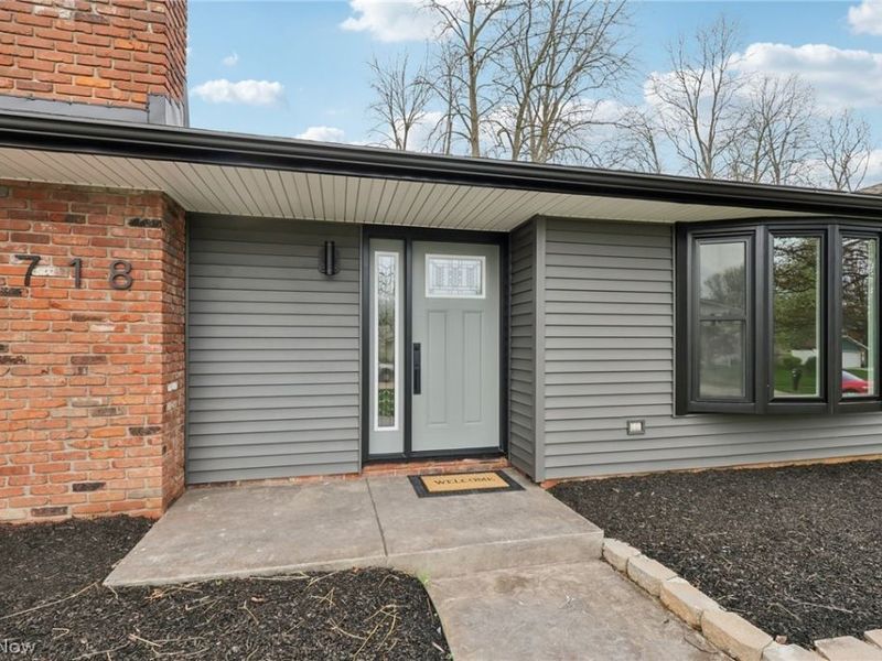 7718 Aldersyde Drive , Middleburg Heights, OH 44130 Photo 27