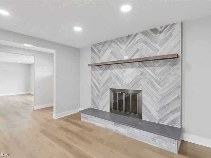 7718 Aldersyde Drive , Middleburg Heights, OH 44130 Photo 5