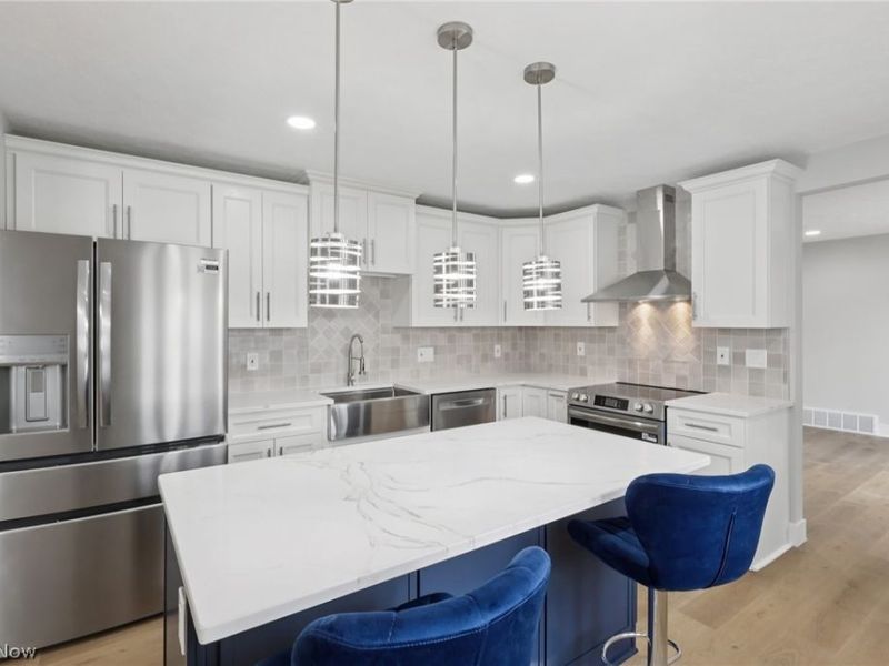 7718 Aldersyde Drive , Middleburg Heights, OH 44130 Photo 8