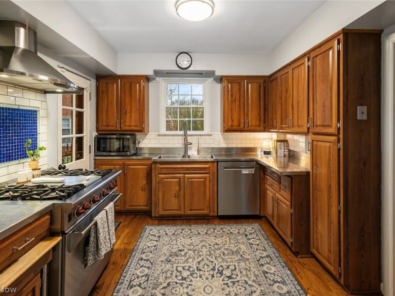 3555 Sutherland Road, Shaker Heights, OH 44122 Photo 15