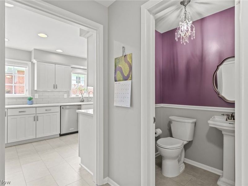 24100 Hazelmere Road, Shaker Heights, OH 44122 Photo 28