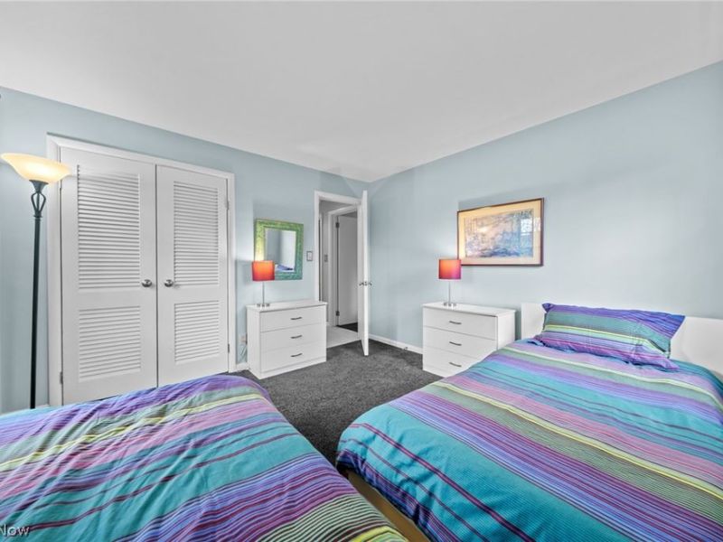 24100 Hazelmere Road, Shaker Heights, OH 44122 Photo 35