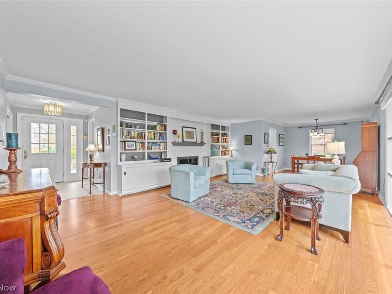 24100 Hazelmere Road, Shaker Heights, OH 44122 Photo 8