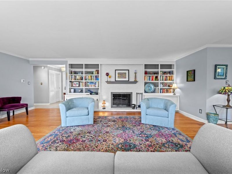 24100 Hazelmere Road, Shaker Heights, OH 44122 Photo 9