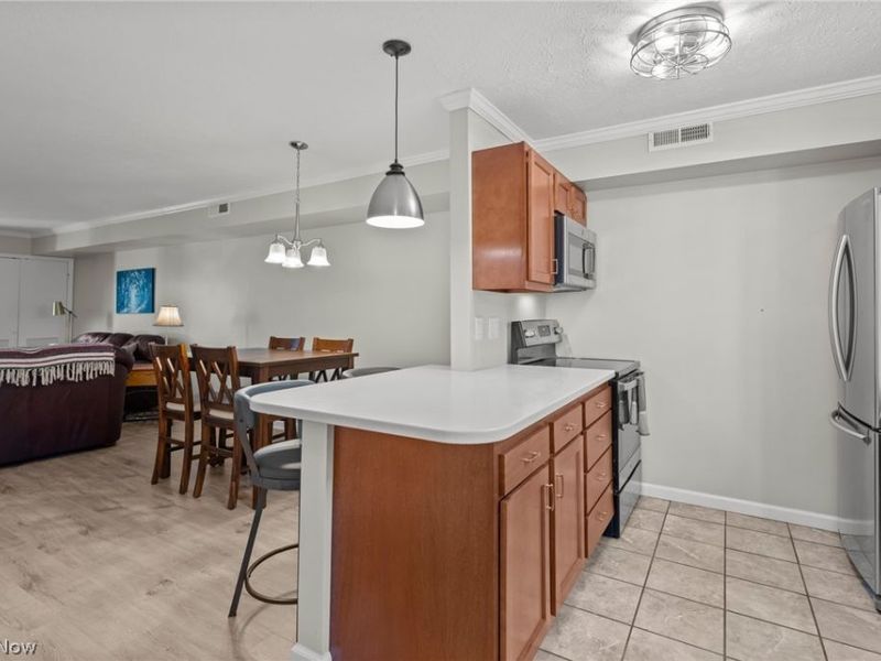 1472 S Taylor Road, Unit 1472, Cleveland Heights, OH 44118 Photo 11