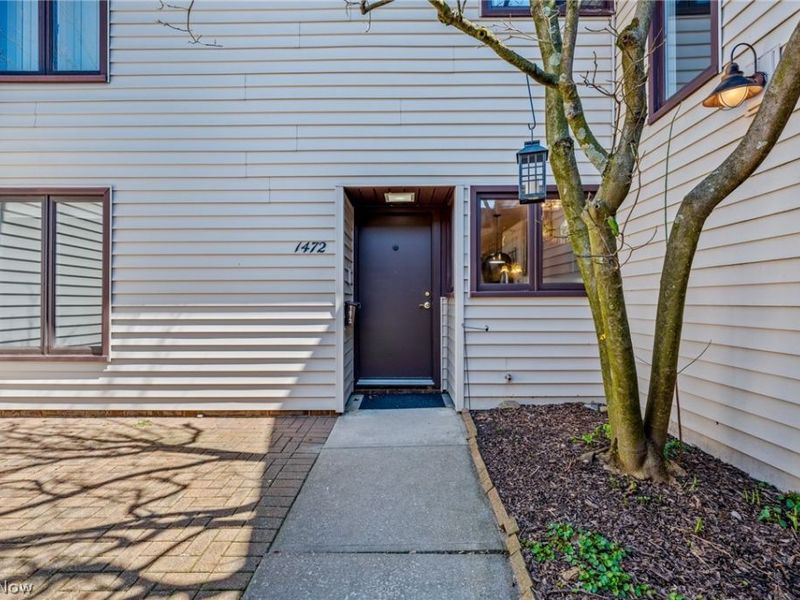 1472 S Taylor Road, Unit 1472, Cleveland Heights, OH 44118 Photo 3