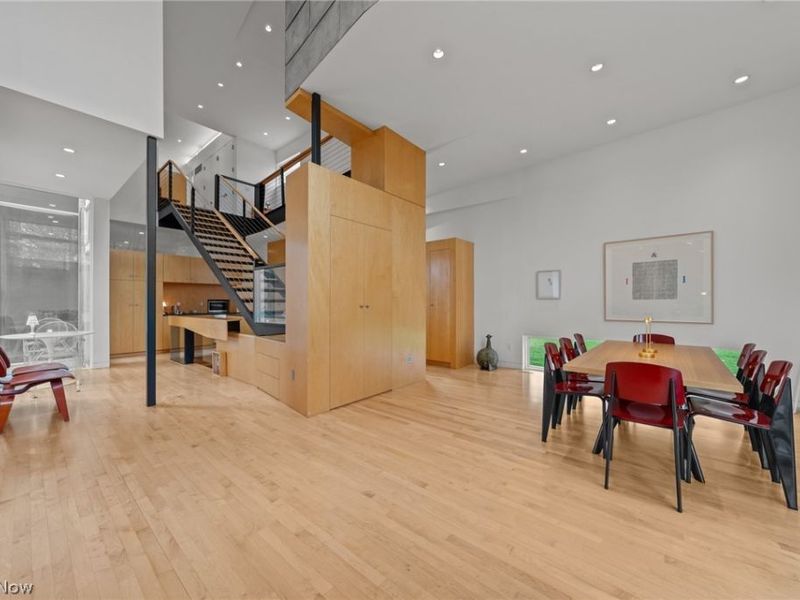 2226 Chestnut Hills Drive, Cleveland Heights, OH 44106 Photo 11