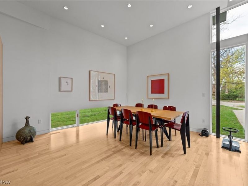 2226 Chestnut Hills Drive, Cleveland Heights, OH 44106 Photo 12