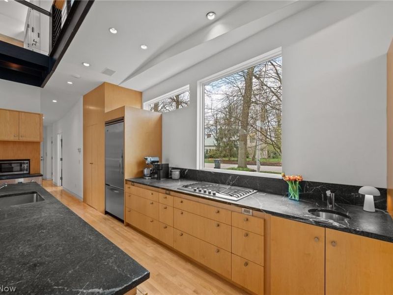 2226 Chestnut Hills Drive, Cleveland Heights, OH 44106 Photo 17