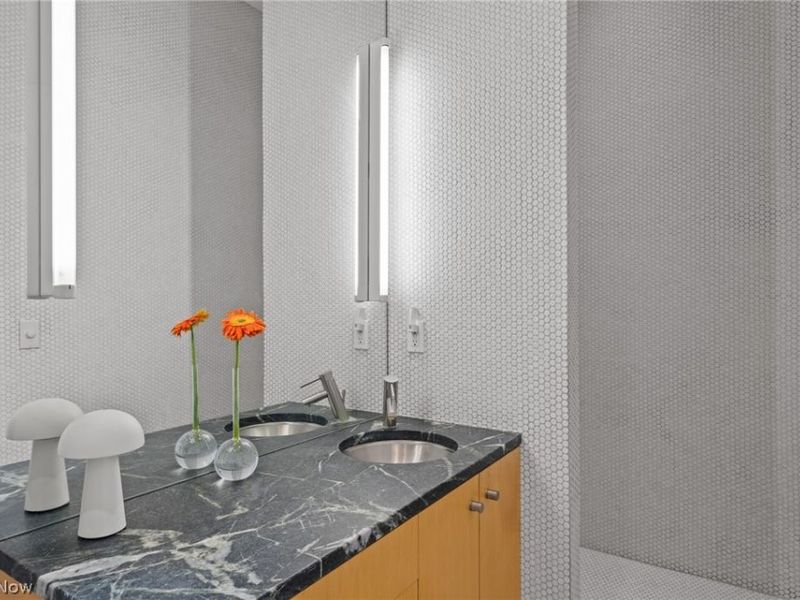 2226 Chestnut Hills Drive, Cleveland Heights, OH 44106 Photo 32