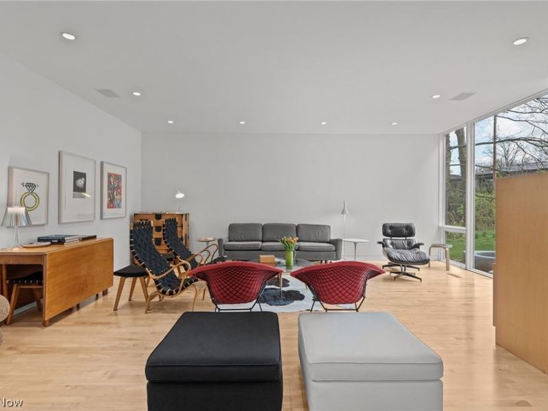 2226 Chestnut Hills Drive, Cleveland Heights, OH 44106 Photo 5