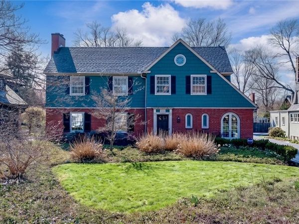 2352 Woodmere Drive , Cleveland Heights, OH 44106