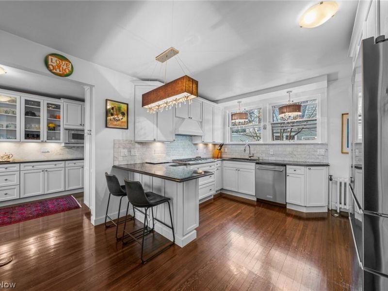 2352 Woodmere Drive, Cleveland Heights, OH 44106 Photo 13