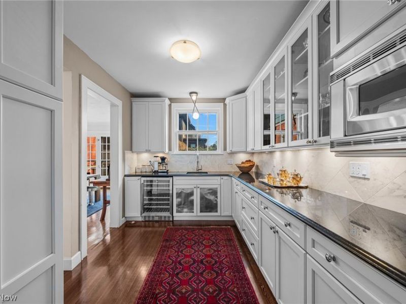 2352 Woodmere Drive, Cleveland Heights, OH 44106 Photo 21