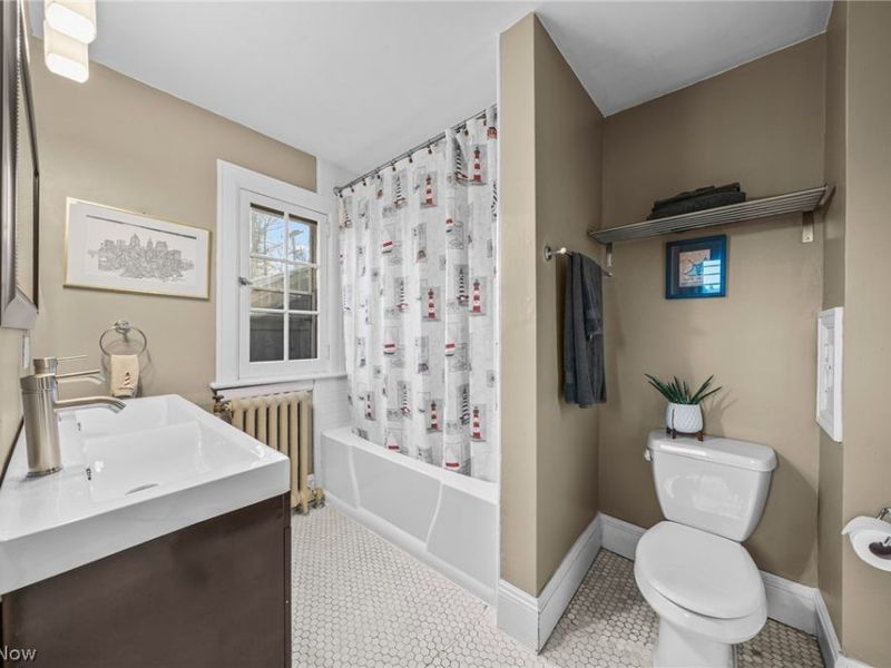 2352 Woodmere Drive, Cleveland Heights, OH 44106 Photo 37