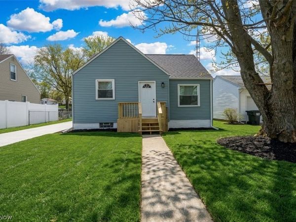 2212 Amherst Avenue NW, Massillon, OH 44646