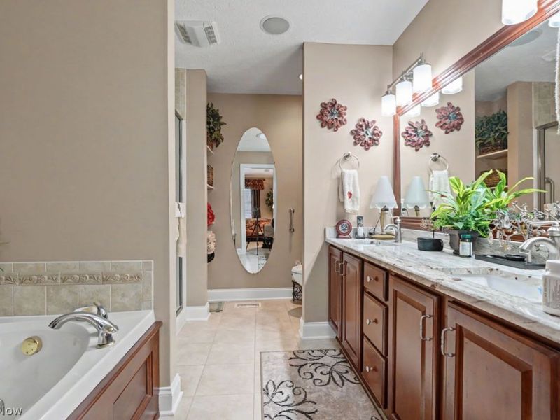 3455 River Rock Drive , Cuyahoga Falls, OH 44223 Photo 21