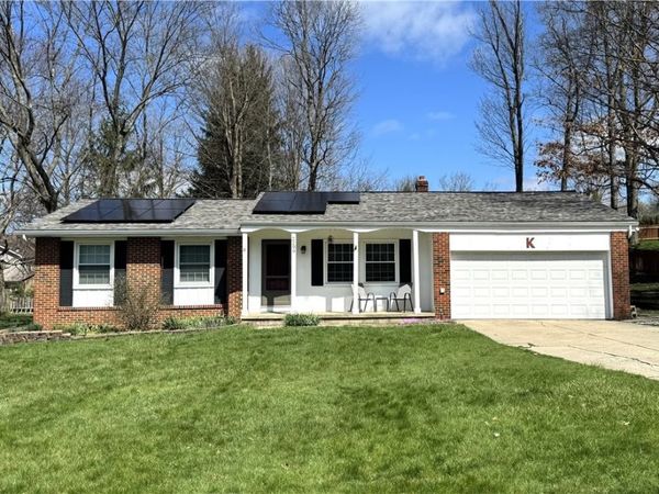 2299 Croydon Road , Twinsburg, OH 44087