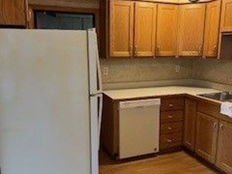 1999 Pinewood Drive , Brunswick, OH 44212 Photo 12