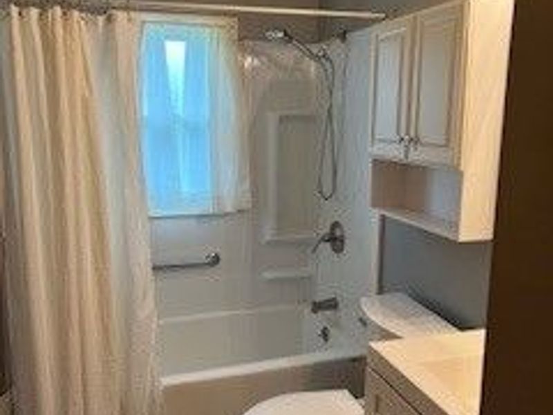 1999 Pinewood Drive , Brunswick, OH 44212 Photo 15