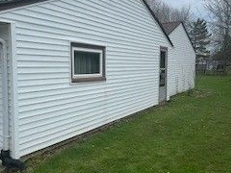 1999 Pinewood Drive , Brunswick, OH 44212 Photo 3