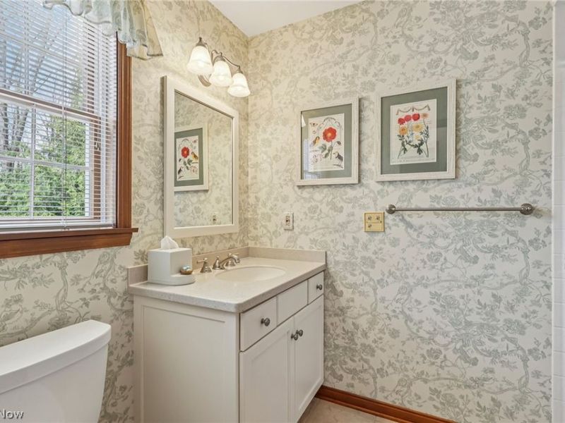 6860 Cliffside Drive, Vermilion, OH 44089 Photo 22