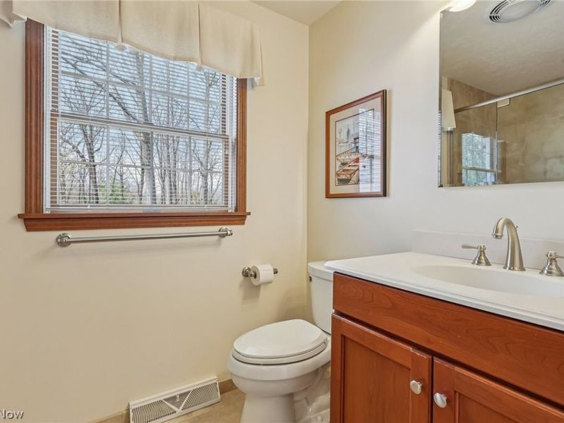 6860 Cliffside Drive, Vermilion, OH 44089 Photo 27