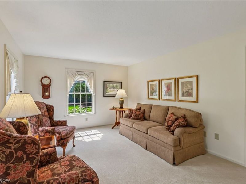 6860 Cliffside Drive, Vermilion, OH 44089 Photo 5