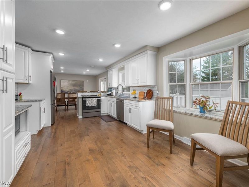 30850 Perry Drive, Bay Village, OH 44140 Photo 15