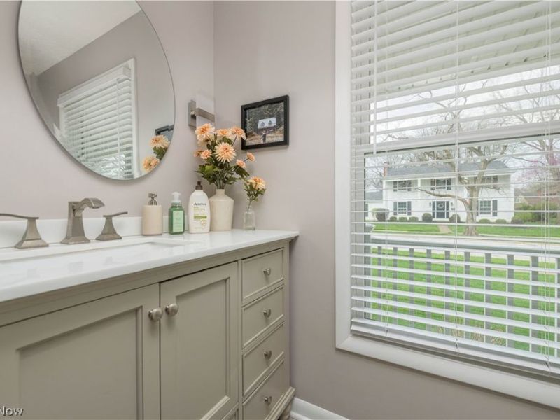 30850 Perry Drive, Bay Village, OH 44140 Photo 21