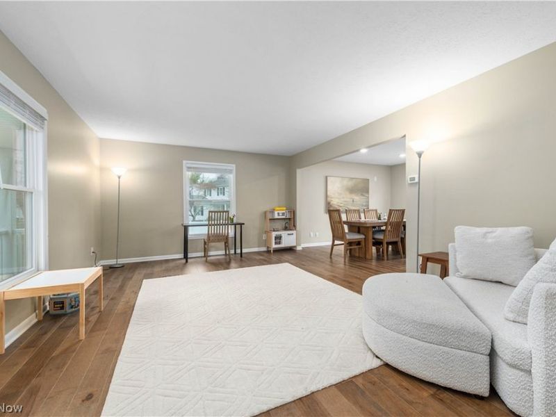 30850 Perry Drive, Bay Village, OH 44140 Photo 8