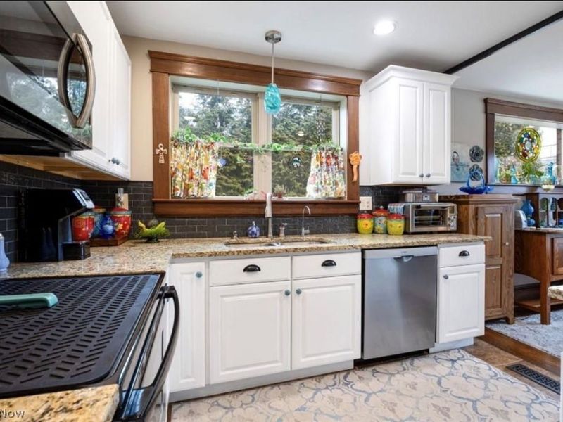 468 High Street, Wadsworth, OH 44281 Photo 6