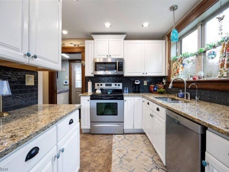 468 High Street, Wadsworth, OH 44281 Photo 7