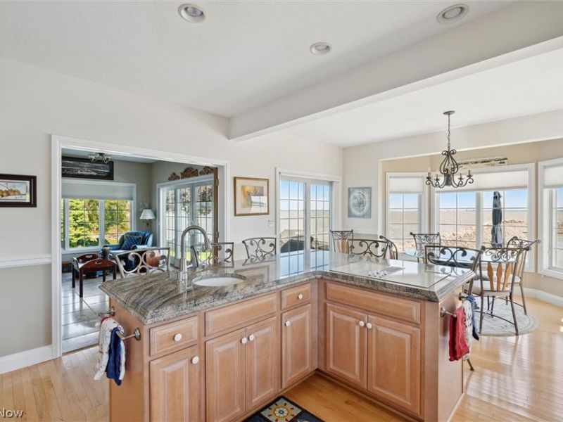 2170 Dorchester Drive, Marblehead, OH 43440 Photo 13