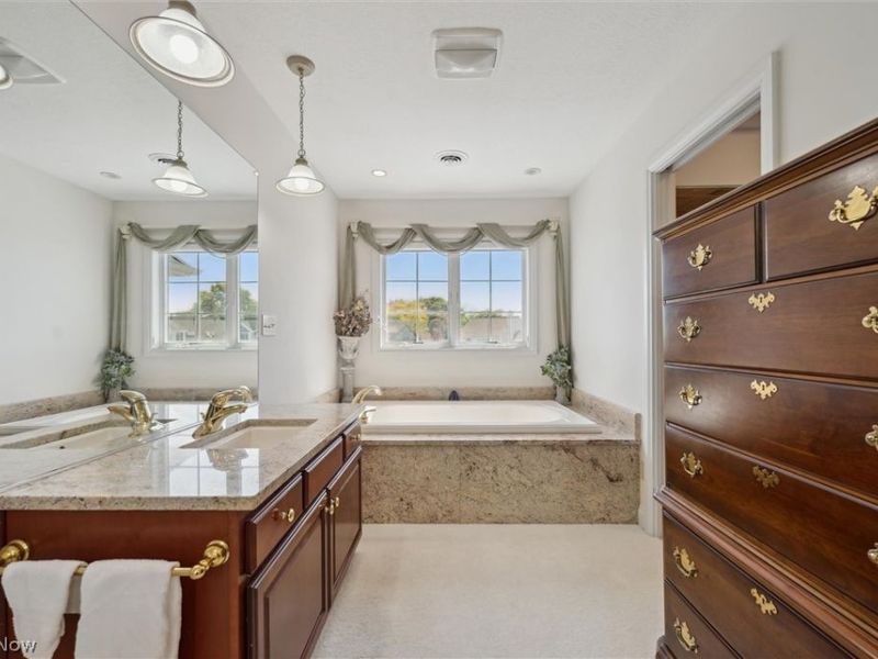 2170 Dorchester Drive, Marblehead, OH 43440 Photo 28