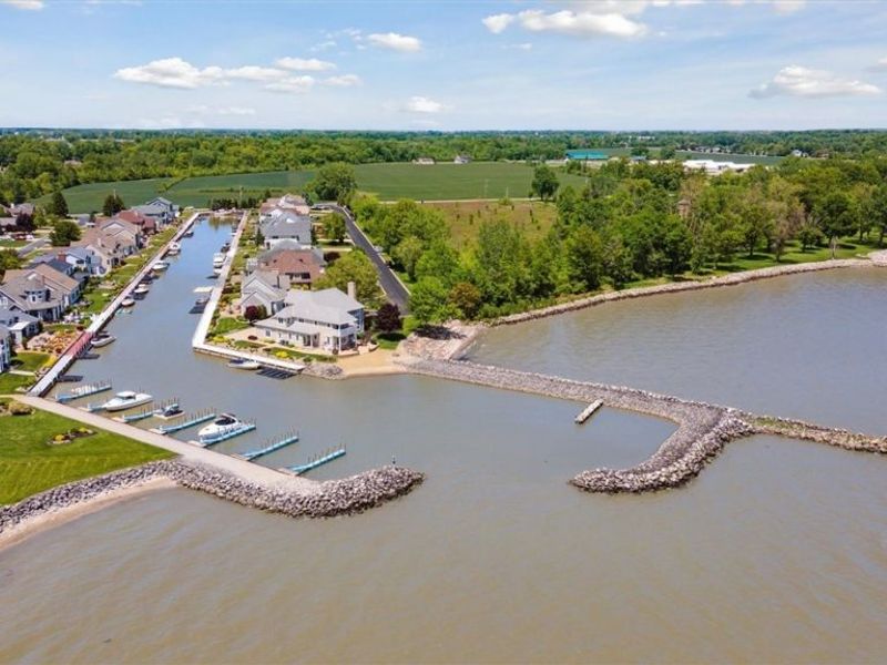 2170 Dorchester Drive, Marblehead, OH 43440 Photo 41