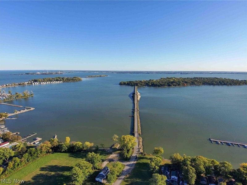 2058 Skyline Drive, Marblehead, OH 43440 Photo 46