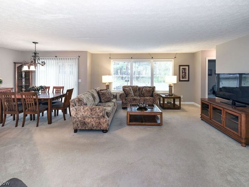 11235 Peppermint Place, North Royalton, OH 44133 Photo 4