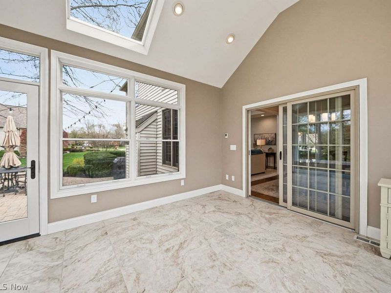 3225 Regency Place, Westlake, OH 44145 Photo 22