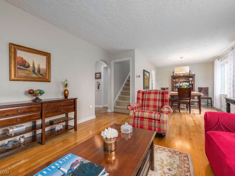 328 Oakmoor Road, Bay Village, OH 44140 Photo 7