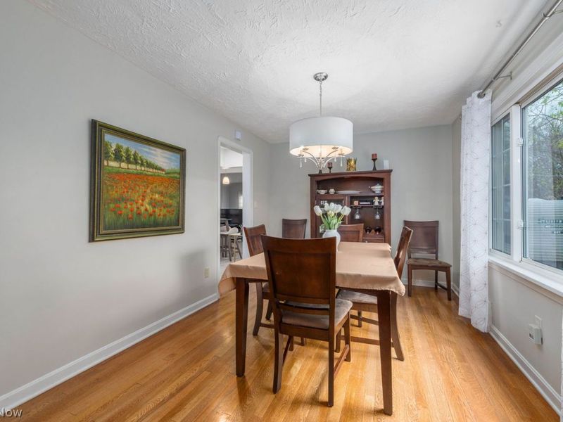 328 Oakmoor Road, Bay Village, OH 44140 Photo 9